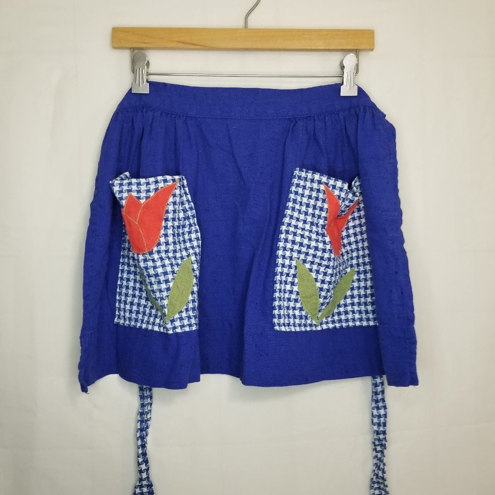 Vintage Carmen Lee half-apron blue tulip applique kitchen wear houndstooth